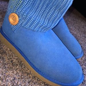 Women's Ukala boots, size 8